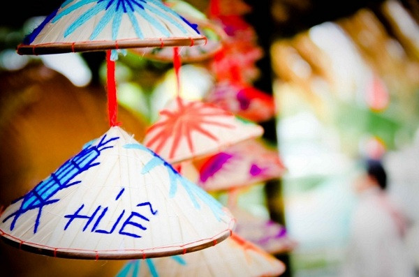Du lịch Huế, nên mua gì làm quà?